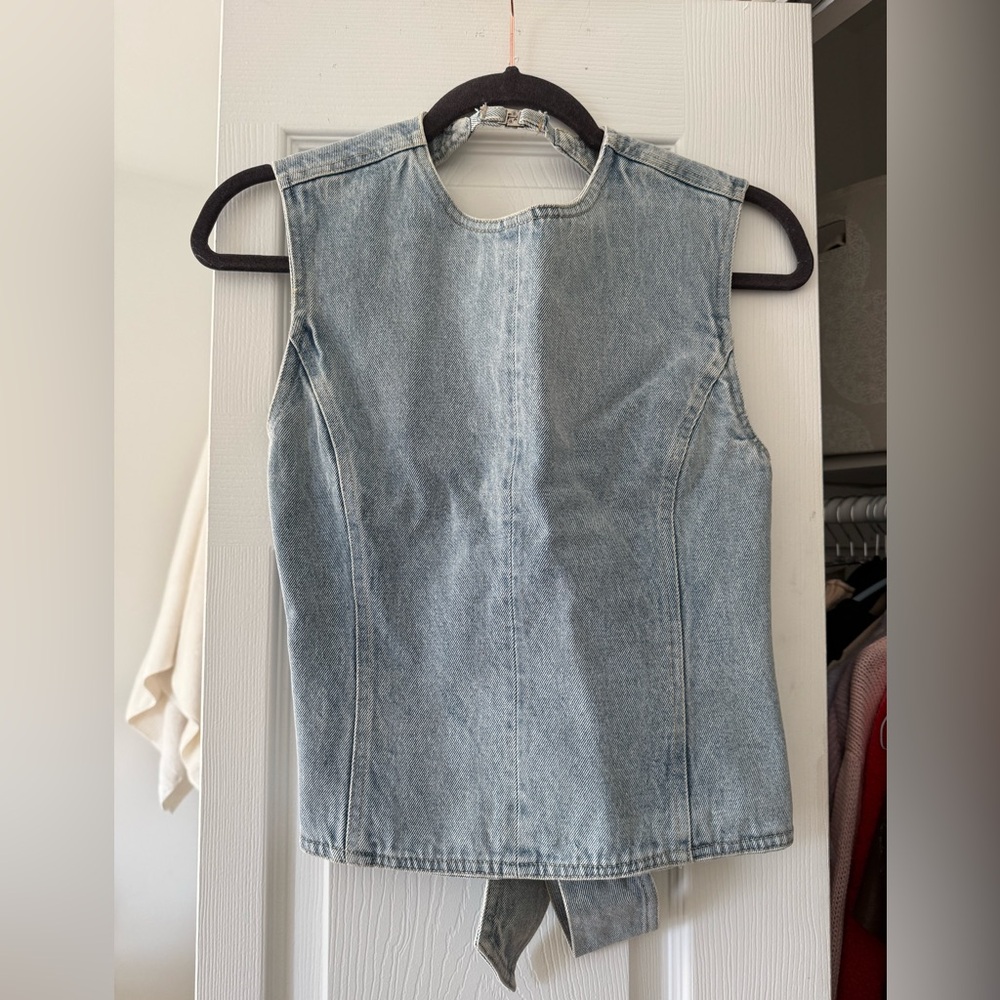 Lioness Countryside Top in Denim